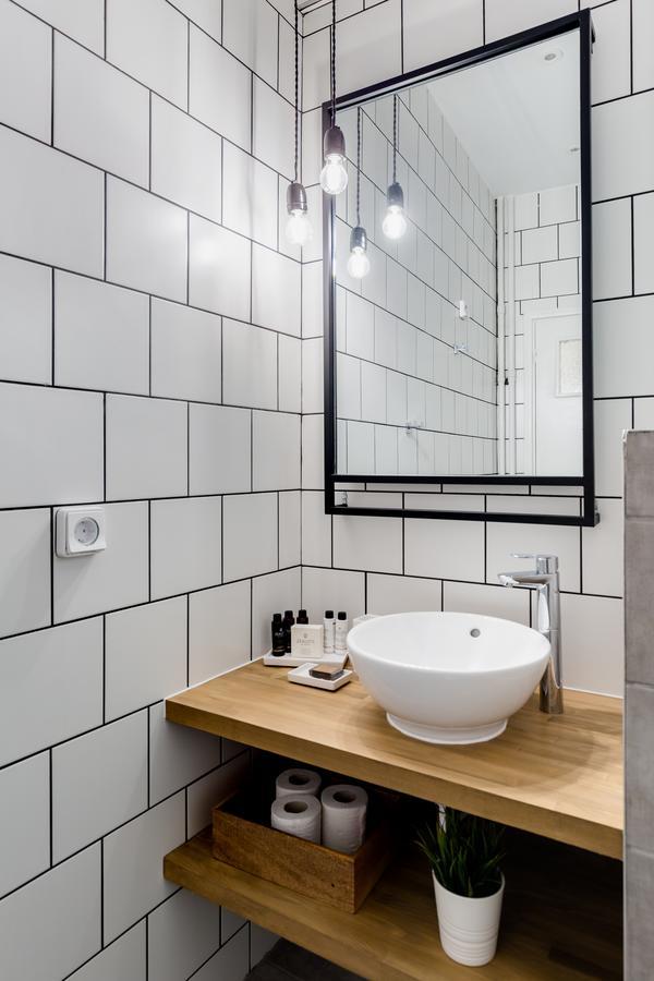 Acropolis Heart 2Bd Apartment In Plaka By Upstreet เอเธนส์ ภายนอก รูปภาพ